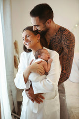 Ogrtač sa Ukrasnom Čipkom