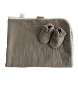 Poklon Kutija za Bebe Proljetna Dekica i Cipelice